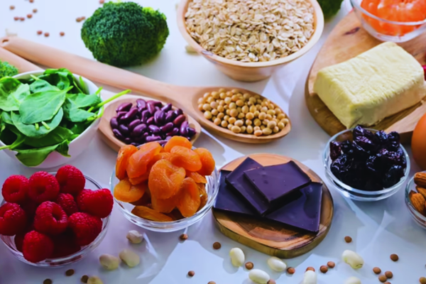 Fertility Boosting Foods: The Ultimate Guide to What to Eat (And Avoid) When Trying to Conceive